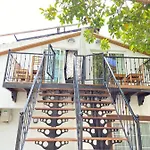 Narr Hotel 2*
