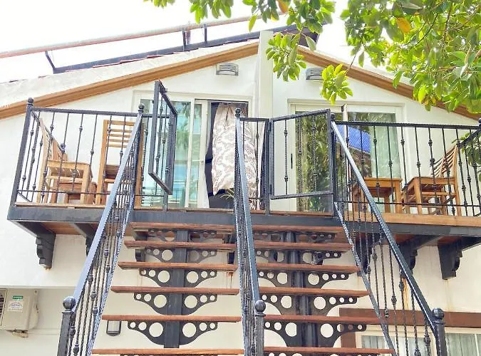 Narr Ξενοδοχείο 2*