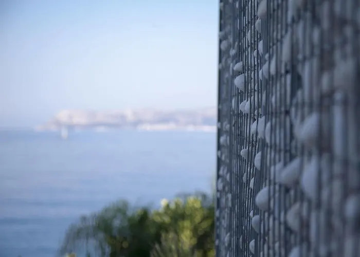 Narr Ξενοδοχείο 2*